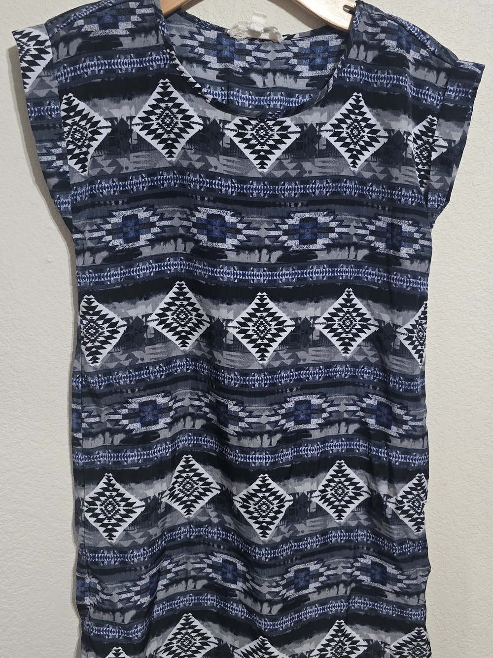 Hippie Rose Blue & White Geometric Aztec Print Tunic